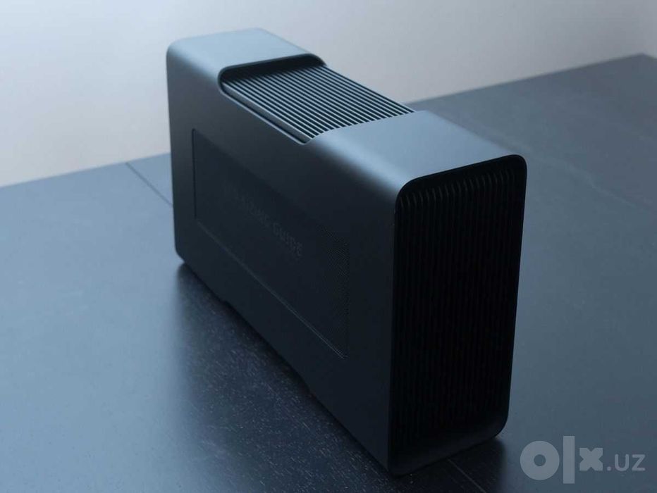 Внешний корпус для видеокарты Razer Core V2 eGPU Thunderbolt 3