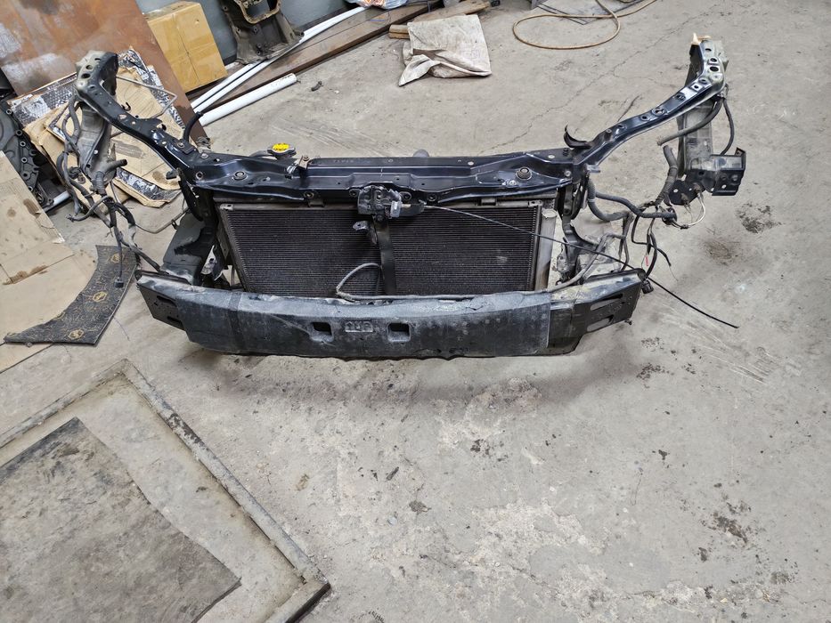 Ноускат тойота венза 2012год