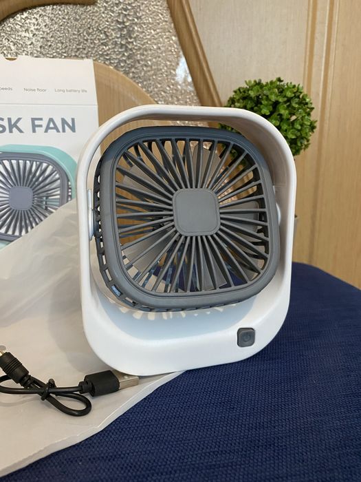 Ventilator de birou portabil Desk Fan – 3 viteze (NOU)