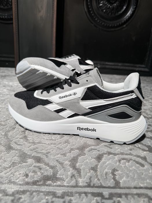 Продам кросовки Reebok