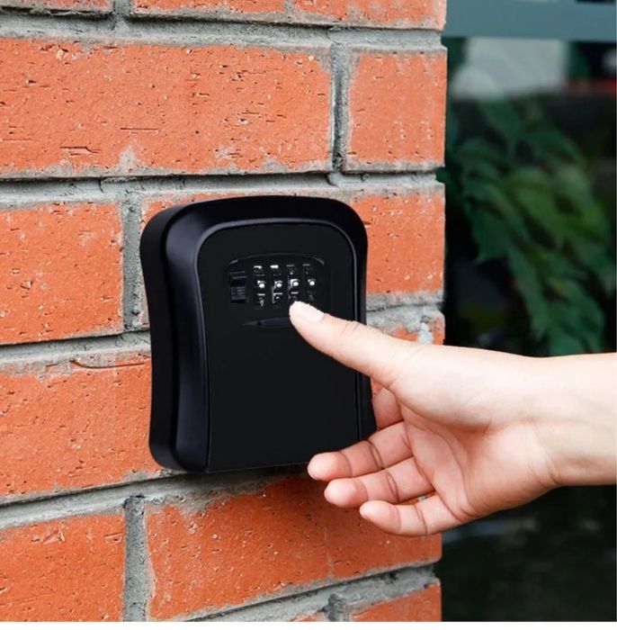 Продам сейф для ключей