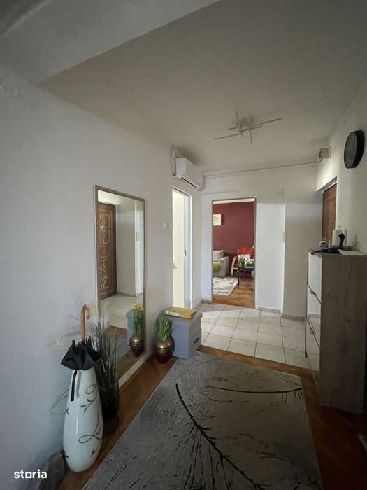 Apartament 3 camere CETATE