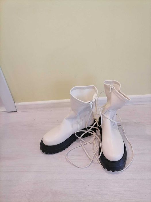 дамски боти 38 номер.