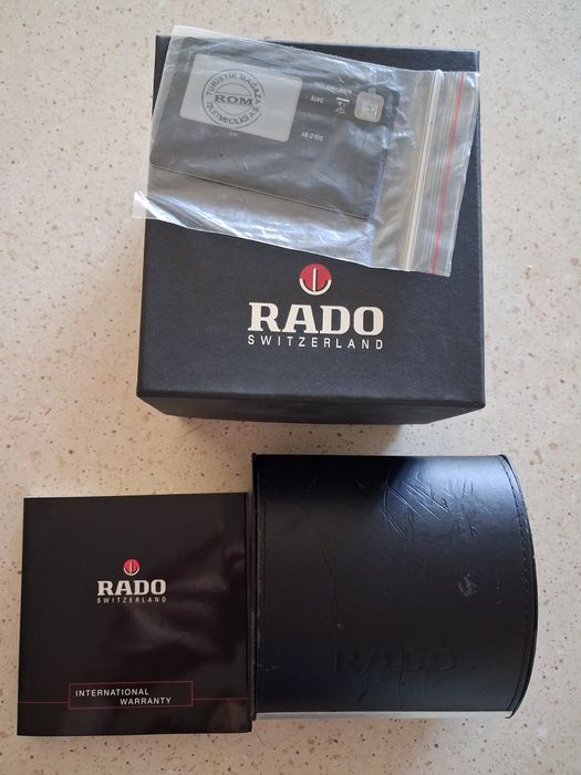 Продам женские часы Rado