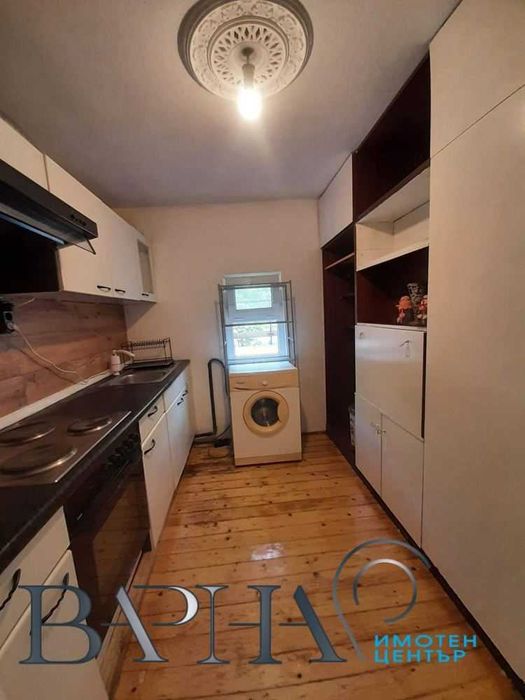 Тристаен апартамент под наем - Виница