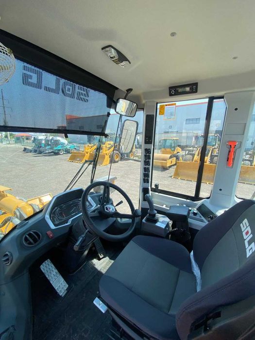 Фронтальный погрузчик SDLG L956HE Навоий