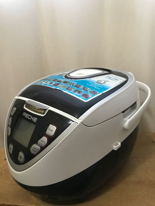 Мультиварка RECKE МС-150. 5 литров. 900 Ватт
