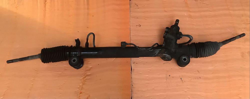 Продам рулевую рейку