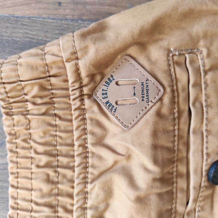 Мъжки дънки S размер