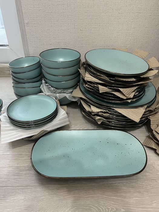 Сервис посуда набор голубого оттенка