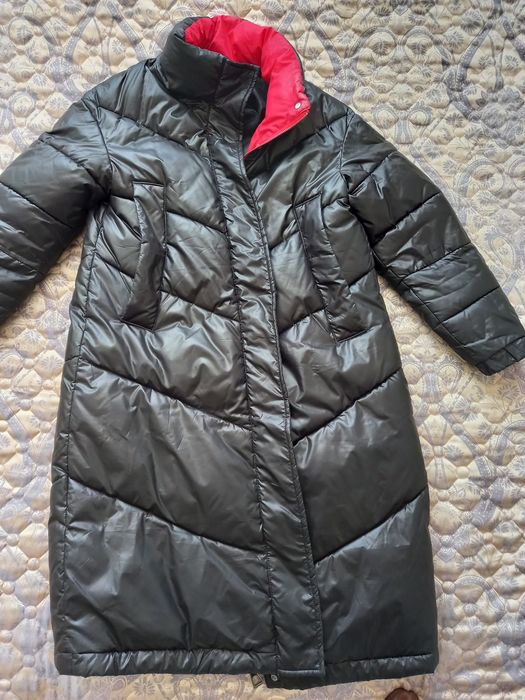 Продам женский пуховик