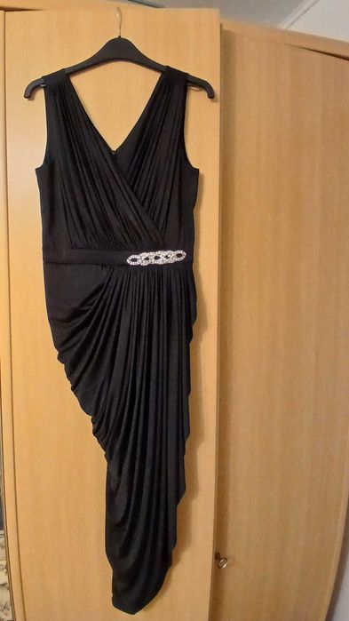 Rochie de seară elegantă