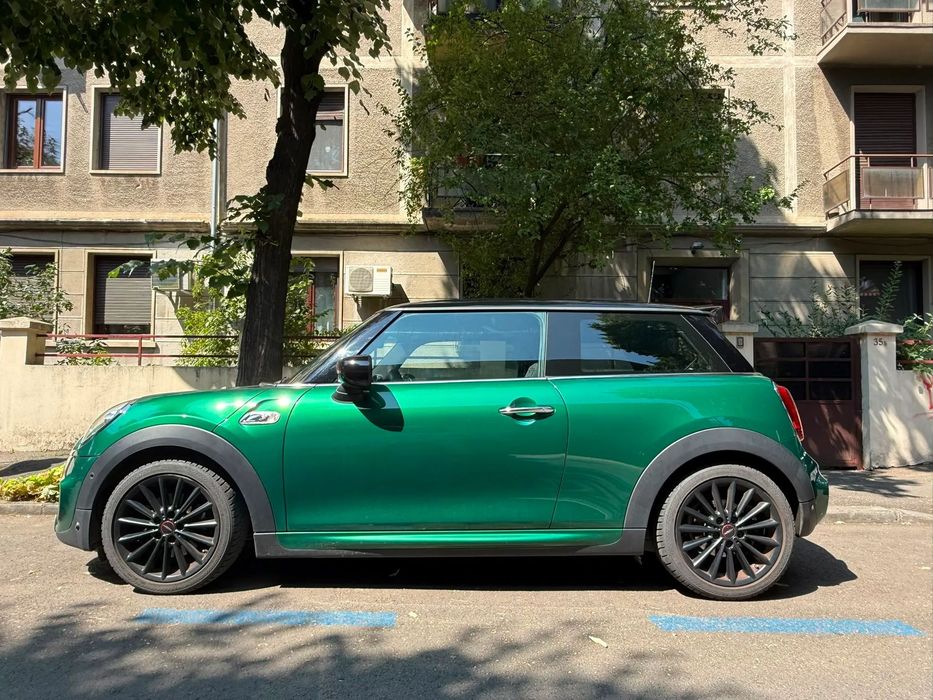 Mini Cooper S Mașină impecabilă, în stare excepțională, extrem de bine întreținută.