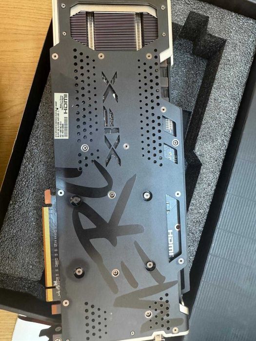 Placa XFX Radeon RX 6900 XT MERC 319 BLACK 16GB GDDR6