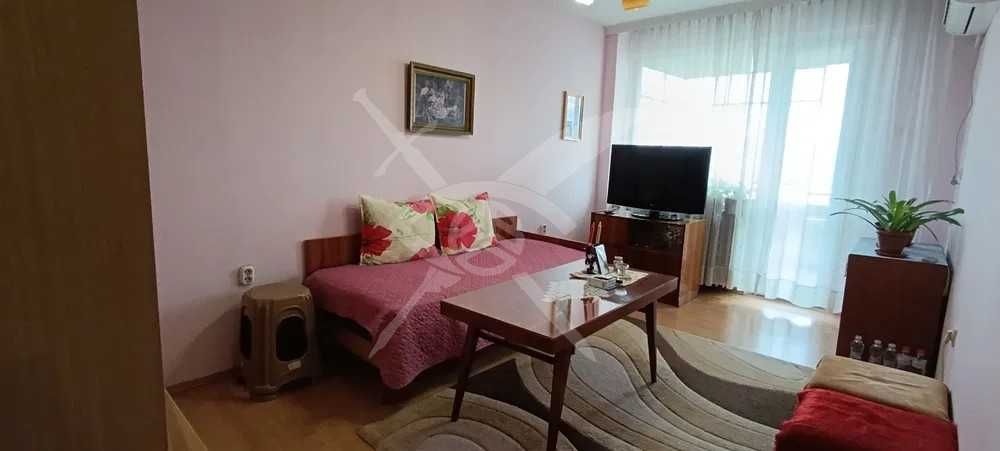 Многостаен апартамент в Каменица 1! 102676