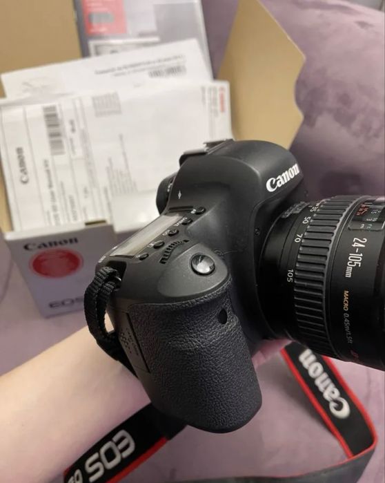 Canon EOS 6D + 24-105 Obyektiv + 2 Batareyka KOMPLEKT SOTILADI.