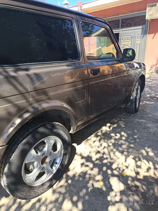 Niva Urban 2018-yil 140000 ni yurgan