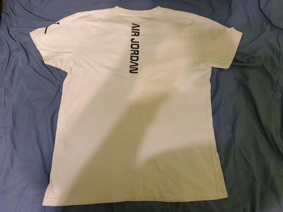 Tricouri  1  la  1