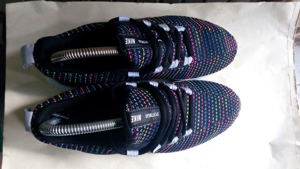 ''NIKE Viale Se''оригинални маратонки 37 номер