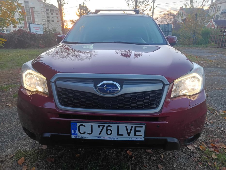 Vând SUBARU Forester AWD