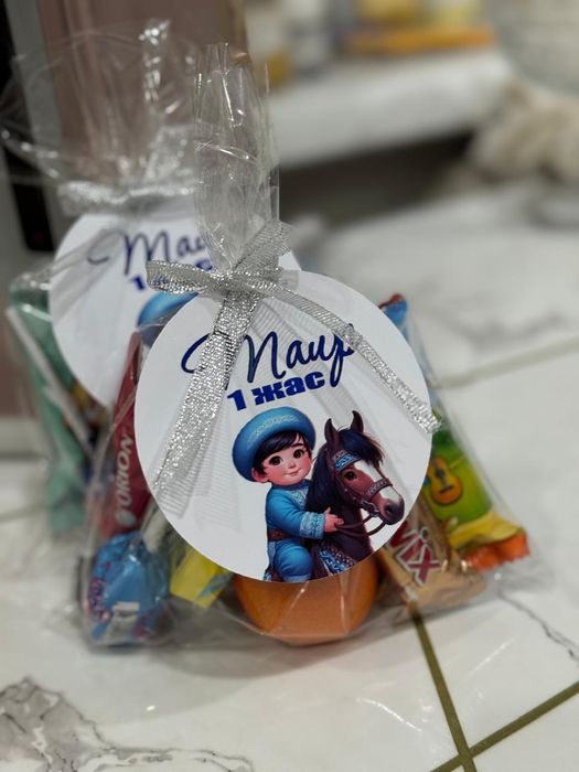 Тойбастар бонборьерки коржын