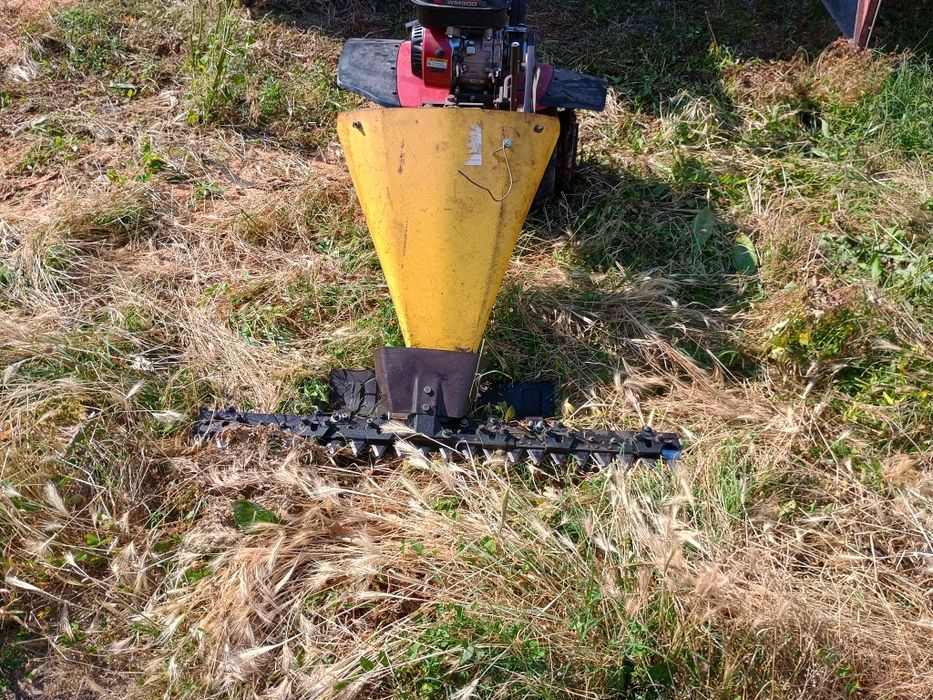 Прикачна косачка сенокосачка палцова