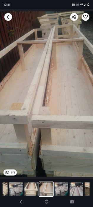 Vând iesli pentru oi