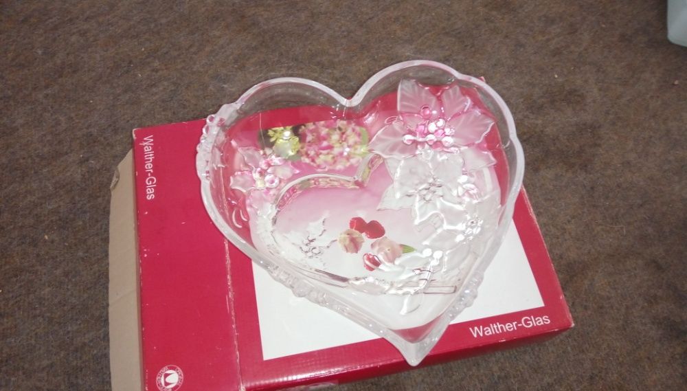 Декоративна купа - поднос с формата на сърце Walther Glas Herzschale F