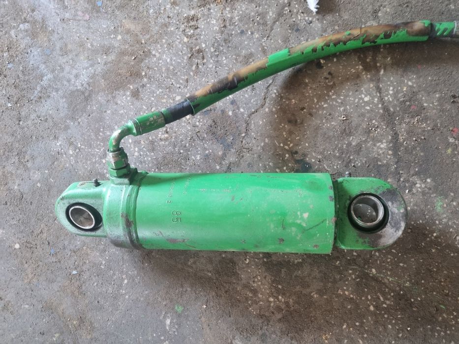 Cilindru tiranti john deere Seria 6000 — poza 2