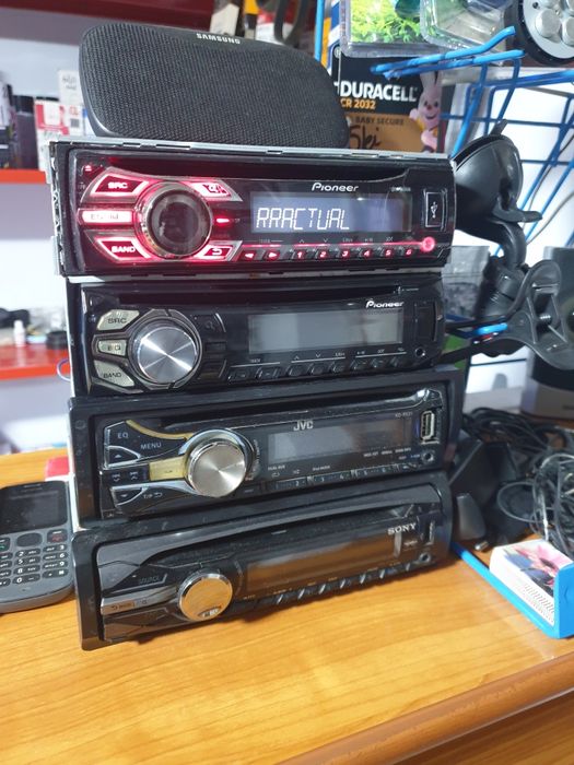 Radio cd auto Sony xplod 4x52w+Kenwood,