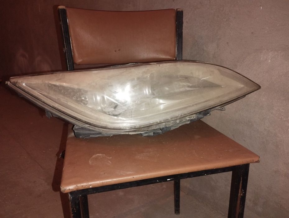 Фары автомобильные