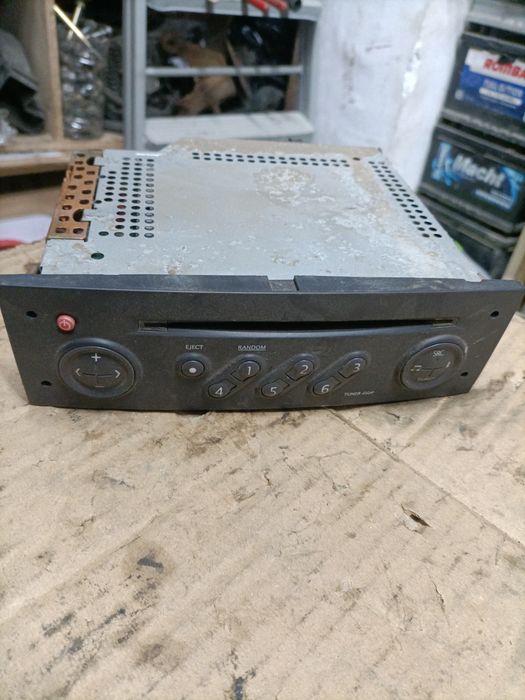 Radio CD player Renault: Megane,grand,Scenic, 2 , DEFECT.