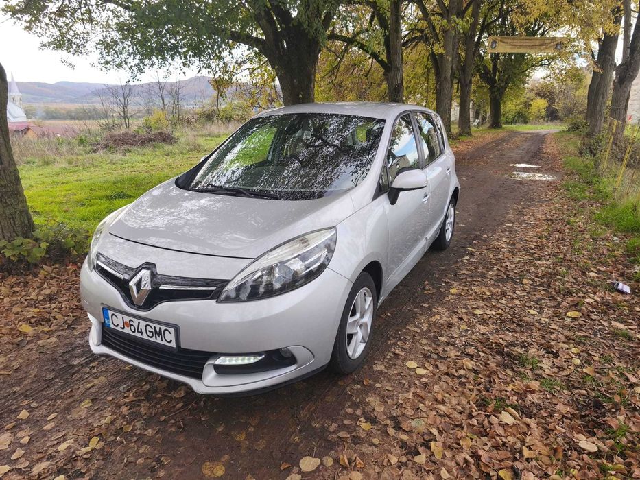 Scenic 110Cp Automată Diesel Business Edition Perfectă fără daune