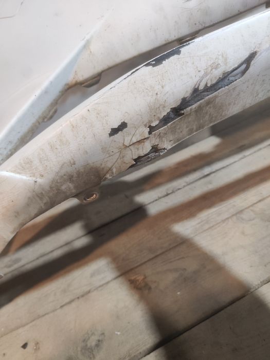 бампер hyndai accent 2021 года