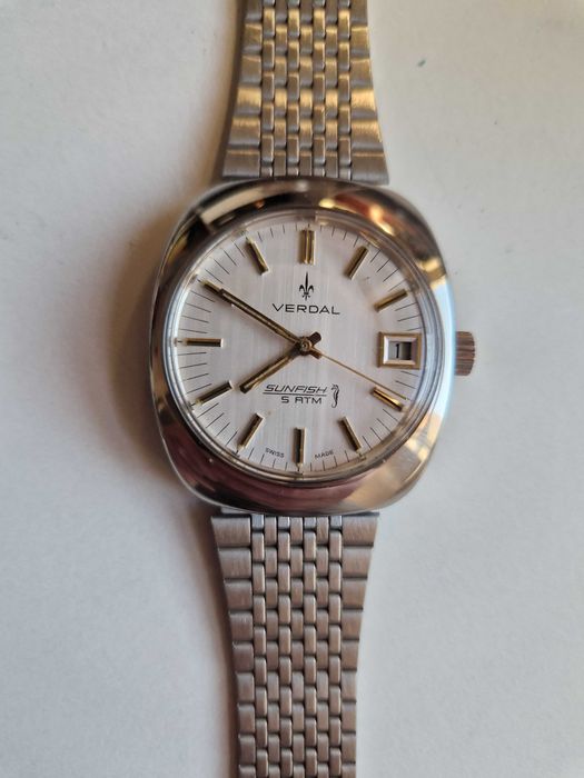 VERDAL Sunfish, FHF ST 974 /дата/; Swiss, Нов часовник!