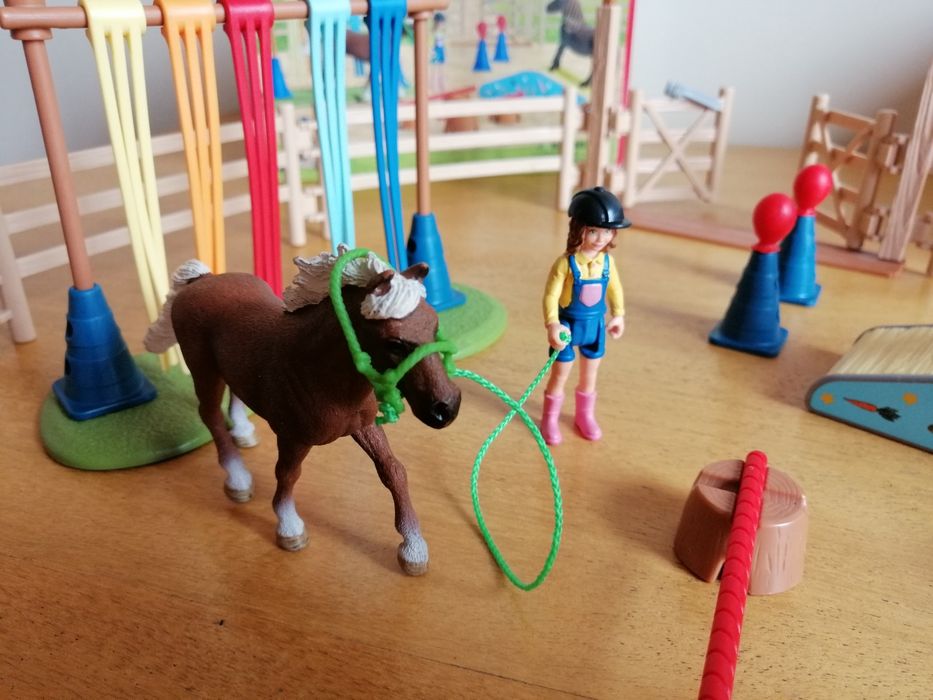 Schleich комплект за тренировка за понита Аджилити