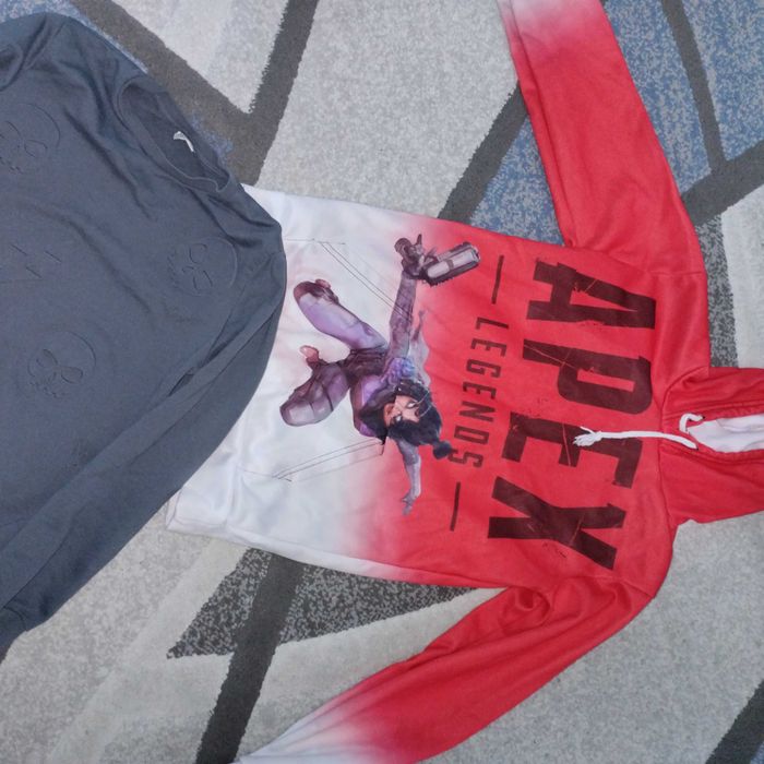 Суичър от играта Apex,Стар Уорс и блузка с черепи ,9-10 г