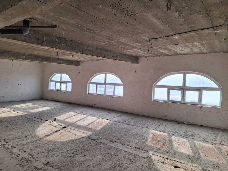 VAND/SCHIMB Pensiune loc. Miroslovesti E85, Jud.Iasi-753 mp