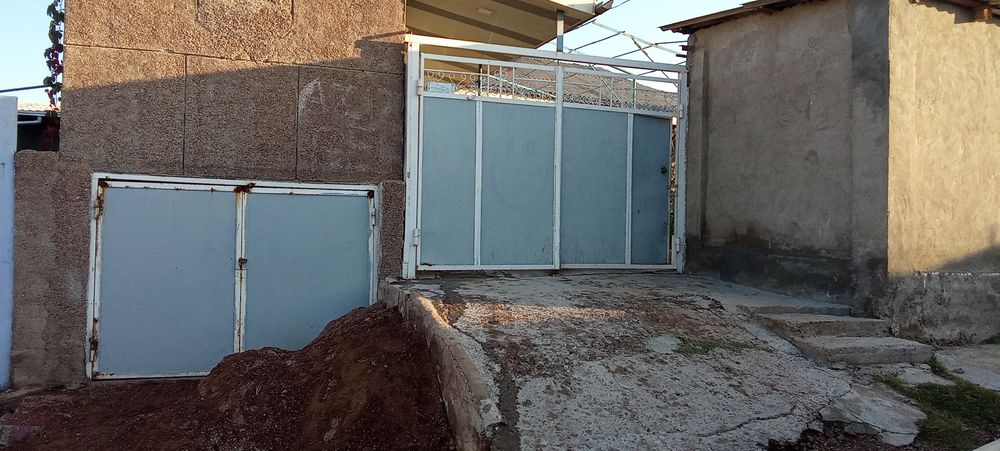 Нурафшон тойтепада уй сотилади