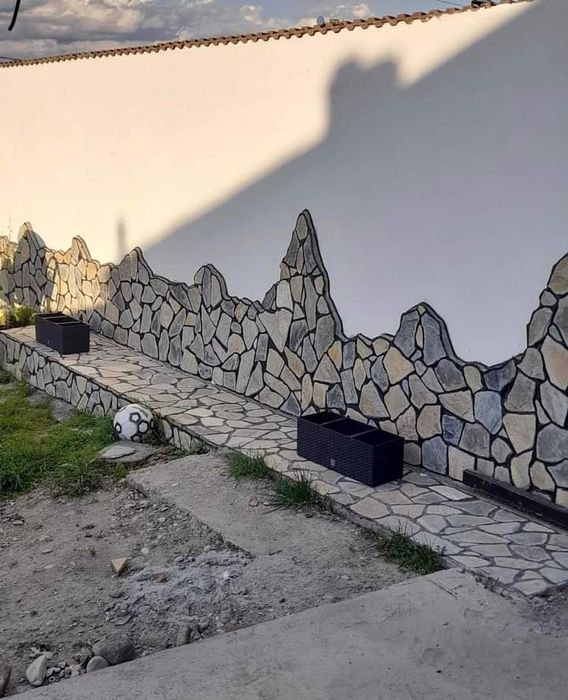 Vând piatra de grecia