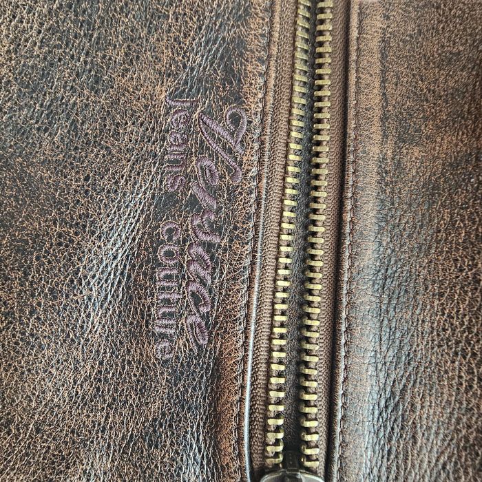 Продам мужскую куртку Versace