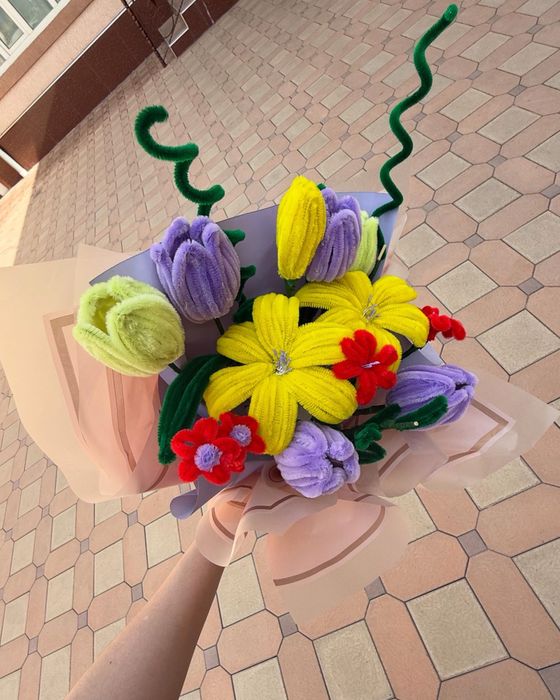 Букет из синельной(пушистой) проволки