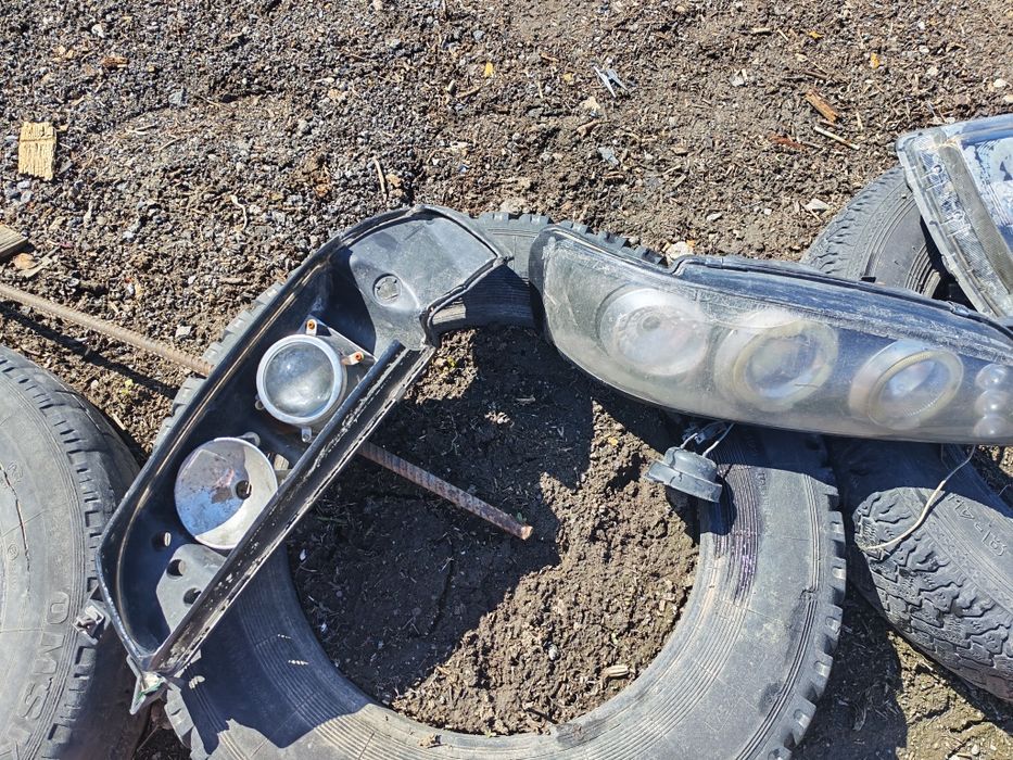 Продам фары автомобильные