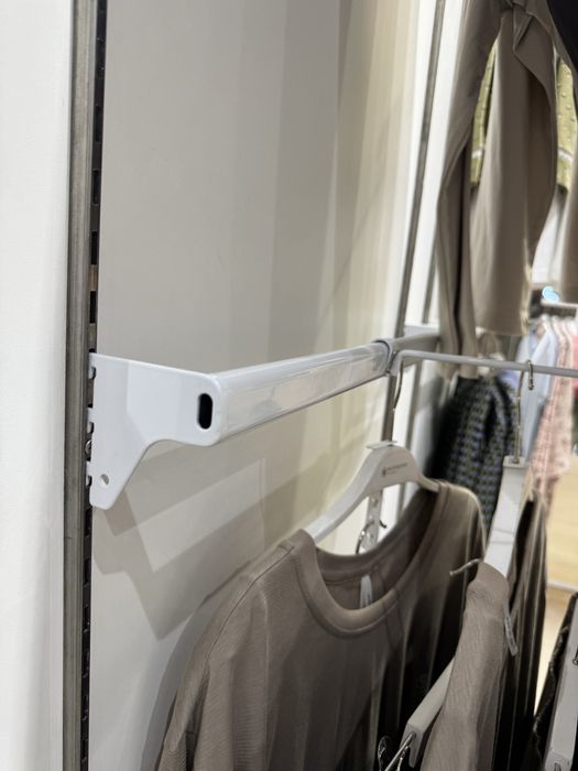 Продается стеллажи полки