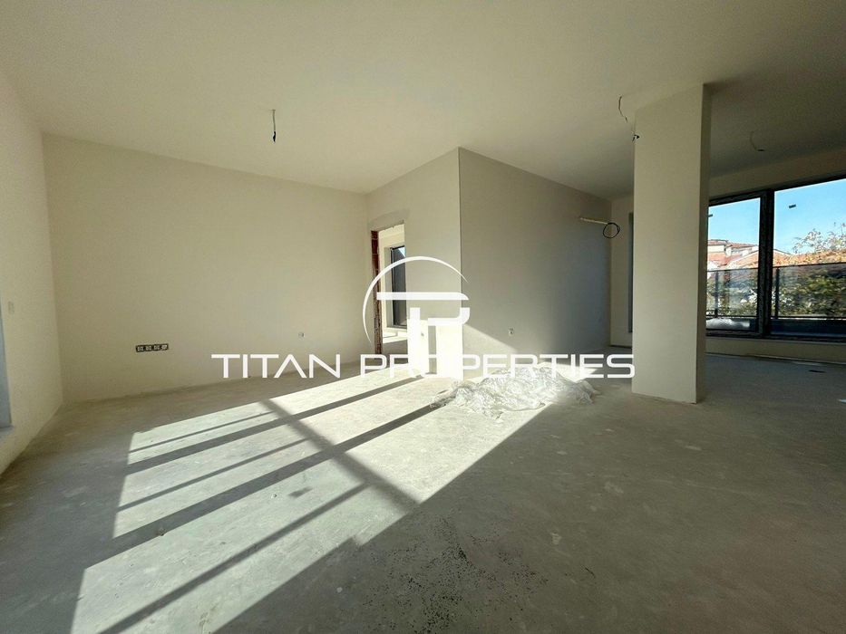 Многостаен апартамент за продажба в кв. Мараша