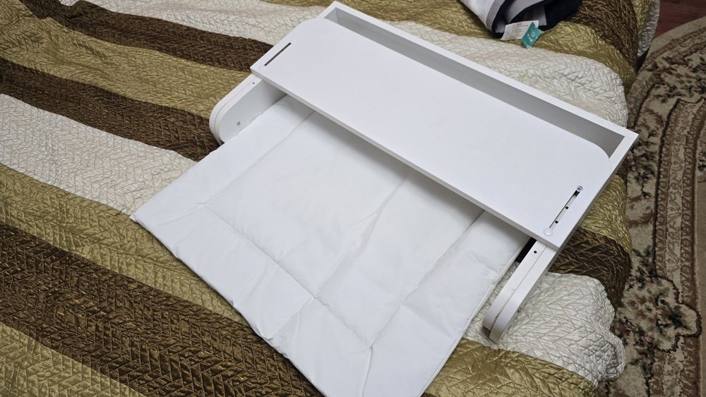 Пеленальный столик