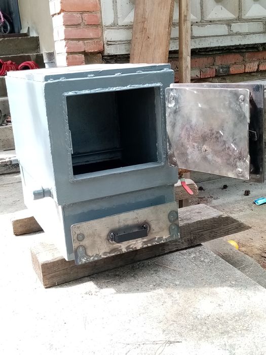 Продам новую печь-котёл.