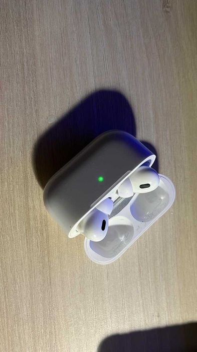 Airpods pro 2 type-c в идеальном состоянии