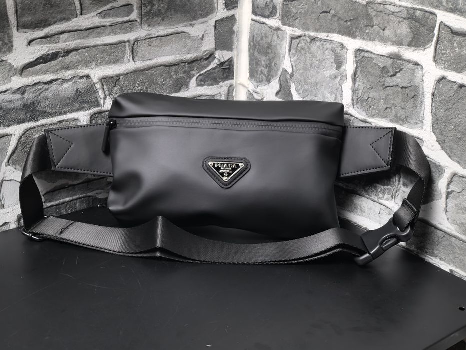 Унисекс чанта тип банан