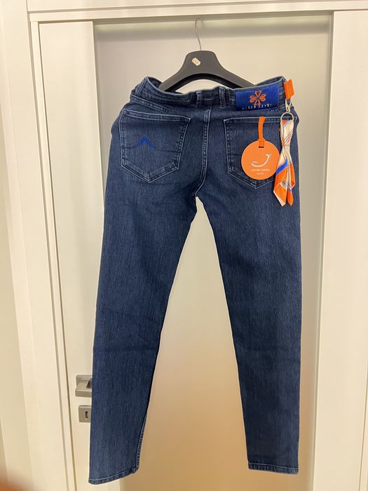 Нов модел дънки JACOB COHEN. Налична пълна серия от31ви до 40ти размер